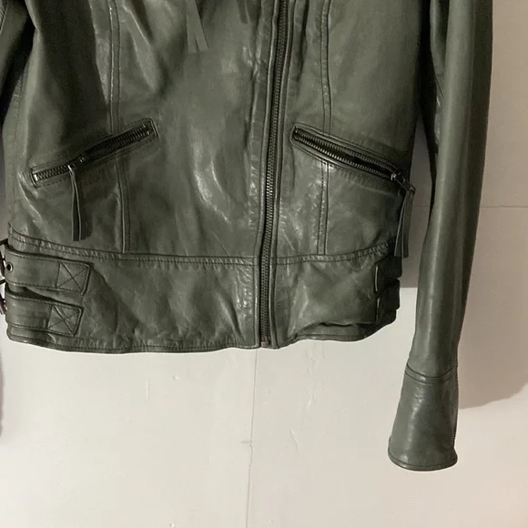 Muubaa - Picture 3 of 14